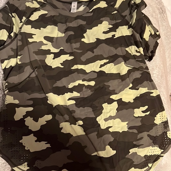 lululemon size 6 cami top, worn once - Picture 1 of 2